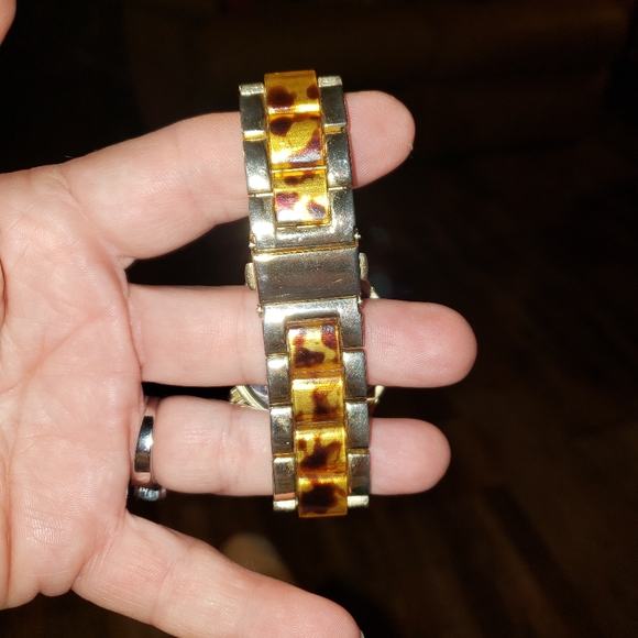 new men's Michael kors watch - Picture 2 of 3